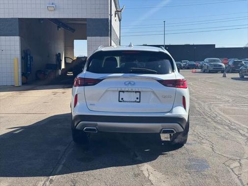 2025 INFINITI QX50 Luxe AWD
