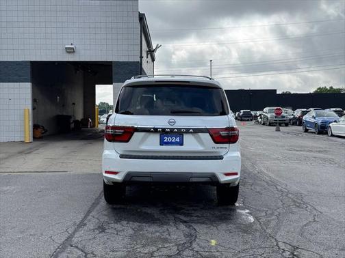 2024 Nissan Armada Platinum 4WD
