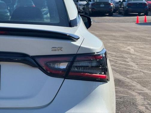 2023 Nissan Maxima SR Xtronic CVT