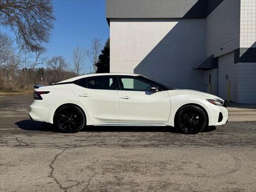 2023 Nissan Maxima SR Xtronic CVT
