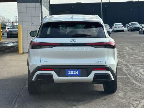 2024 INFINITI QX60 Luxe