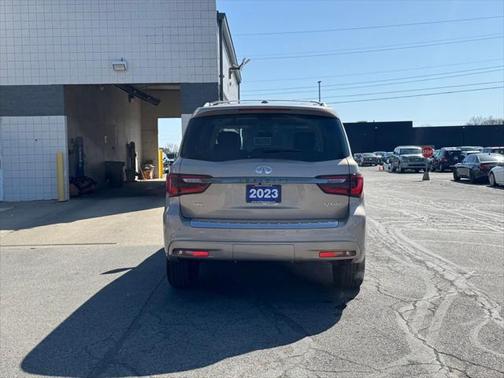 2023 INFINITI QX80 PREMIUM SELECT AWD