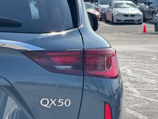 2024 INFINITI QX50 LUXE AWD