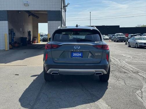 2024 INFINITI QX50 LUXE AWD