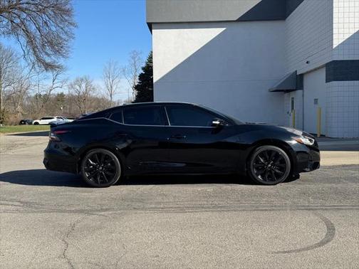 2023 Nissan Maxima SR Xtronic CVT