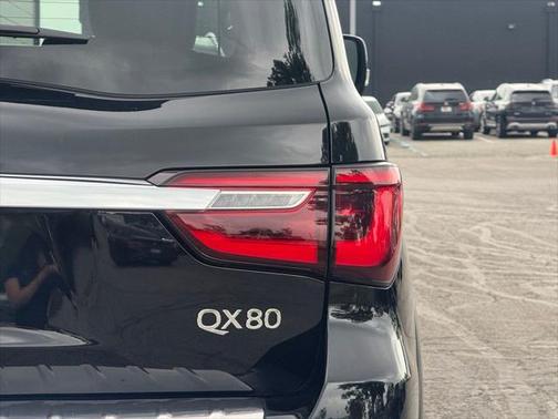 2024 INFINITI QX80 SENSORY AWD