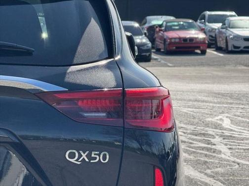 2021 INFINITI QX50 ESSENTIAL AWD