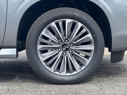 2025 INFINITI QX80 SENSORY AWD