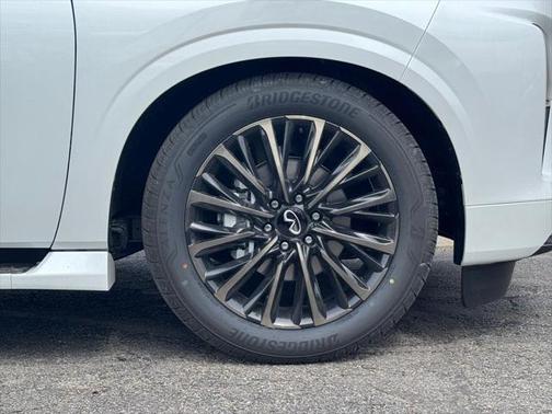 2025 INFINITI QX80 AUTOGRAPH AWD