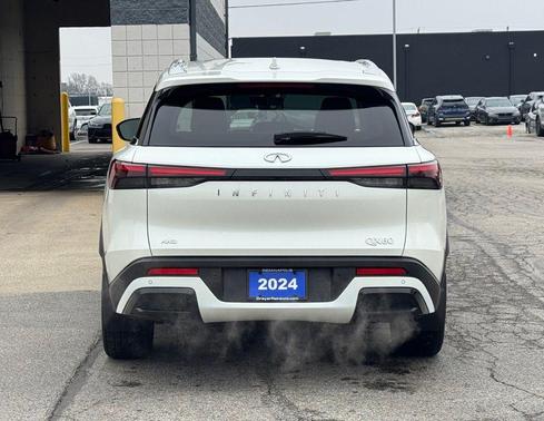 2024 INFINITI QX60 Luxe