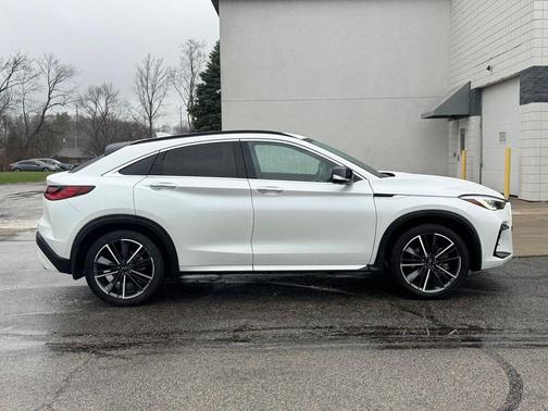 2025 INFINITI QX55 SENSORY