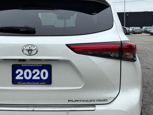 Blizzard Pearl 2020 Toyota Highlander Platinum