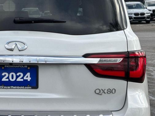 2024 INFINITI QX80 SENSORY AWD