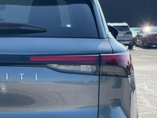 2024 INFINITI QX60 Pure