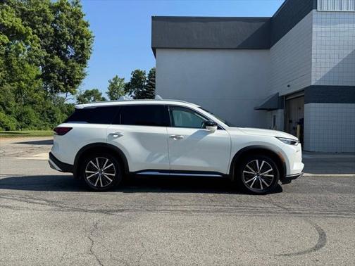 2025 INFINITI QX60 SENSORY