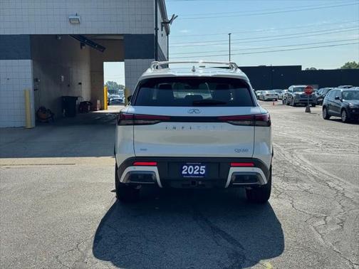 2025 INFINITI QX60 SENSORY