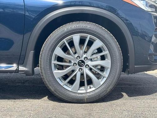 2025 INFINITI QX50 Luxe AWD