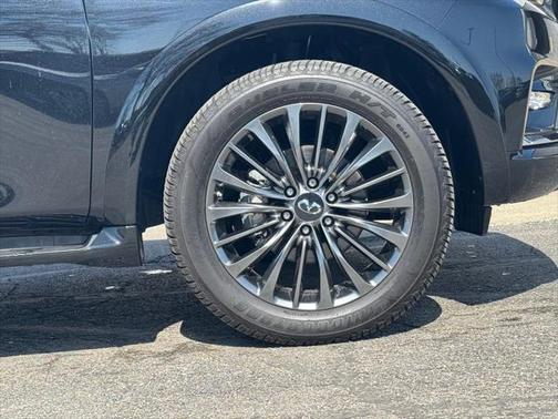 2023 INFINITI QX80 SENSORY AWD