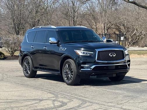 2023 INFINITI QX80 SENSORY AWD