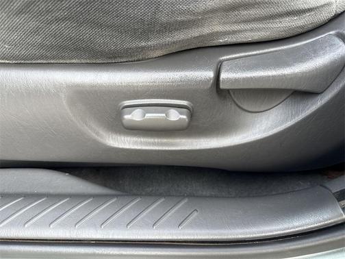 2003 Mazda Tribute LX V6