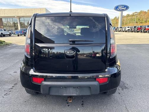 2011 Kia Soul +