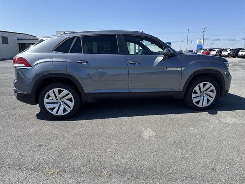 2020 Volkswagen Atlas Cross Sport 3.6L V6 SE w/Technology