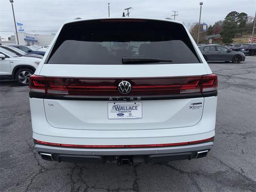2025 Volkswagen Atlas 2.0T Peak Edition