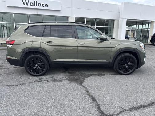 2025 Volkswagen Atlas 2.0T SE