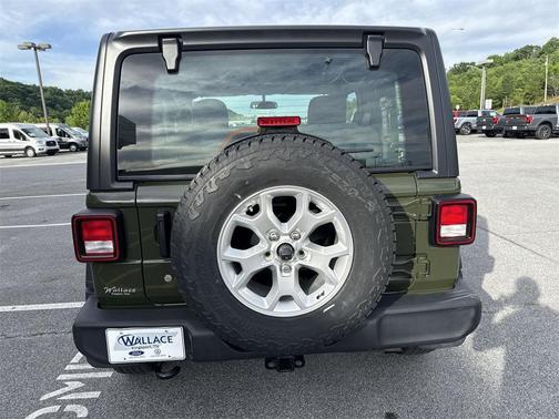 2021 Jeep Wrangler Sport