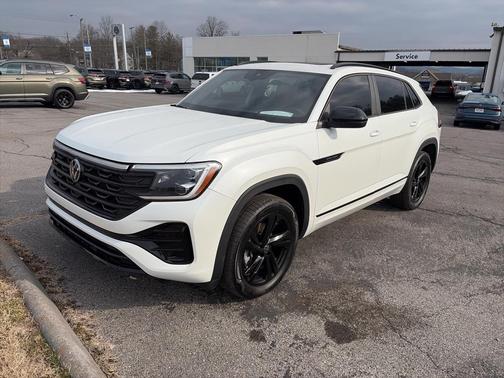 2025 Volkswagen Atlas Cross Sport 2.0T SEL R-Line Black