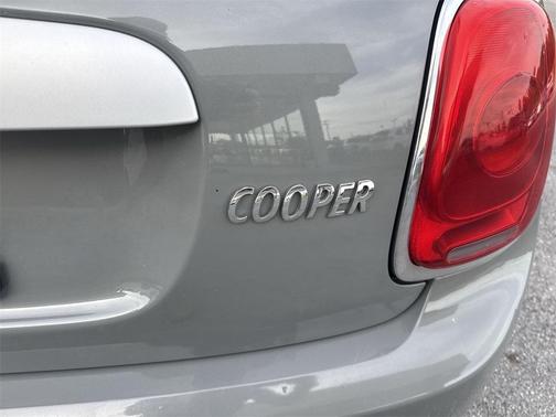 2015 MINI Hardtop Cooper