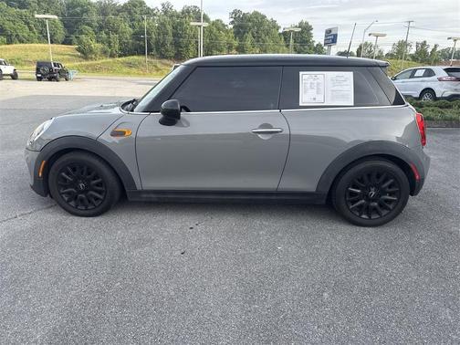 2015 MINI Hardtop Cooper