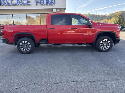 2025 Chevrolet Silverado 2500 Custom