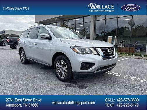 2020 Nissan Pathfinder SV