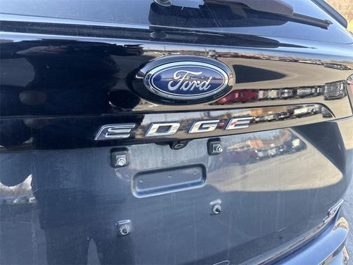 2022 Ford Edge ST