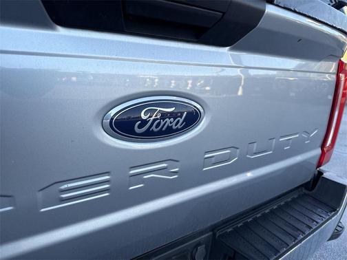 2023 Ford F-250 XLT