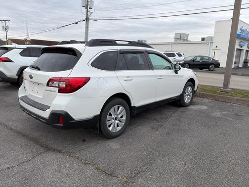 2019 Subaru Outback 2.5i Premium