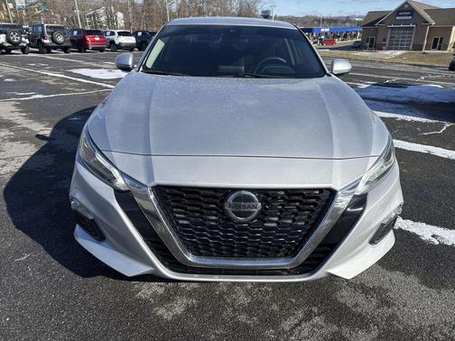 2021 Nissan Altima 2.5 SV