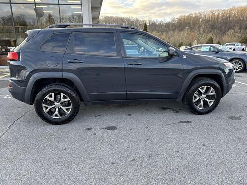 2017 Jeep Cherokee Trailhawk