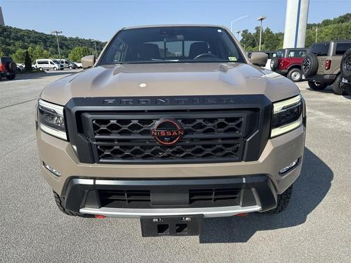 2022 Nissan Frontier PRO-4X