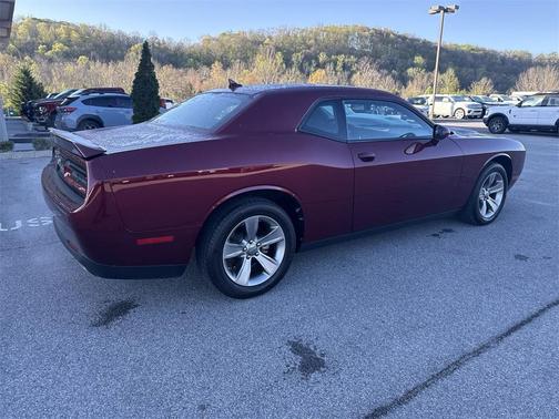 2022 Dodge Challenger SXT