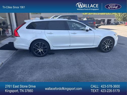 2018 Volvo V90 Cross Country T6