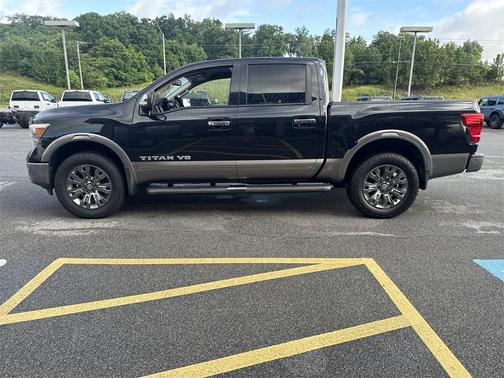 2019 Nissan Titan Platinum Reserve