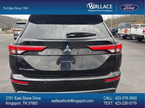 2023 Mitsubishi Outlander ES