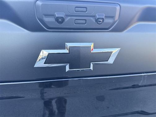 2025 Chevrolet Silverado 2500 ZR2