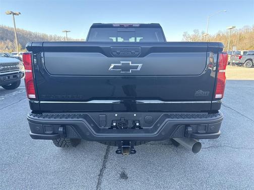 2025 Chevrolet Silverado 2500 ZR2