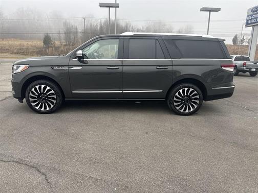 2024 Lincoln Navigator L Black Label