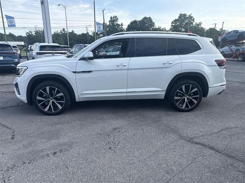 2025 Volkswagen Atlas 2.0T SEL Premium R-Line