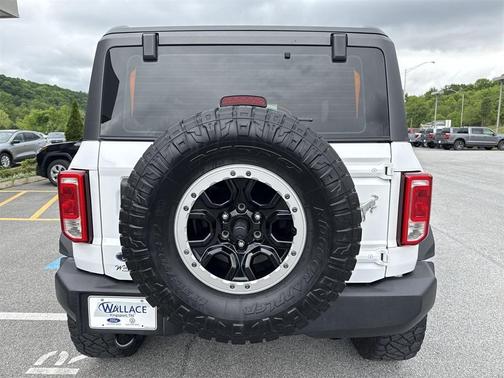 2022 Ford Bronco Base