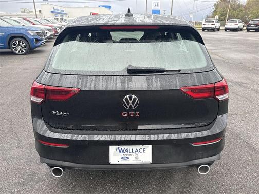 2024 Volkswagen Golf GTI 2.0T Autobahn